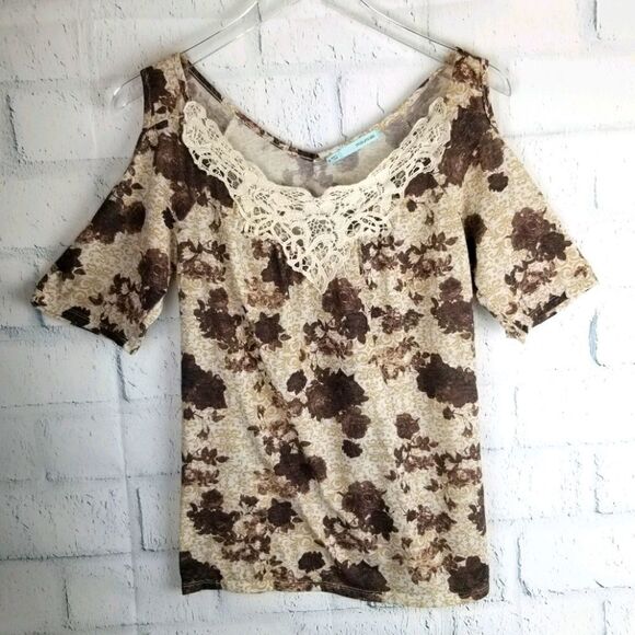 Maurices Cold Shoulder Brown and Cream Floral Top - Picture 1 of 6